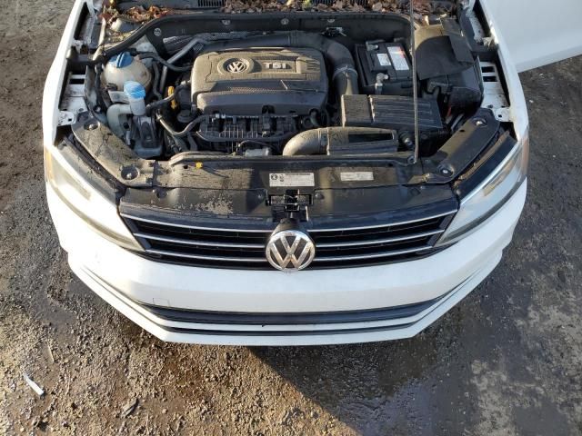 2015 Volkswagen Jetta SE