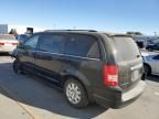 2009 Chrysler Town & Country LX