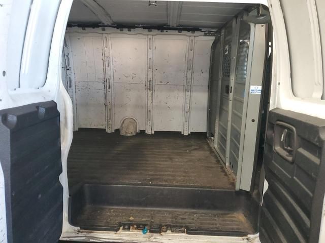 2011 Chevrolet Express G2500