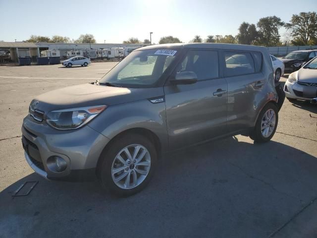 2017 KIA Soul +