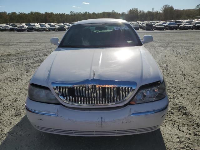 2008 Lincoln Town Car Signature Limited