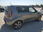 2010 KIA Soul +