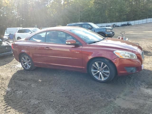 2011 Volvo C70 T5