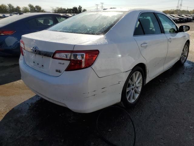 2014 Toyota Camry Hybrid