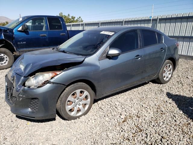 2013 Mazda 3 I