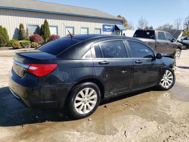 2011 Chrysler 200 Touring