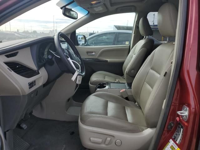 2015 Toyota Sienna XLE