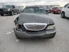 2004 Lincoln Town Car Executive