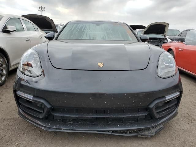 2019 Porsche Panamera Turbo