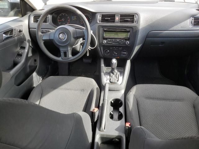 2011 Volkswagen Jetta Base