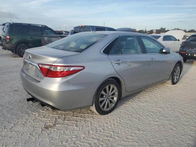 2015 Toyota Camry Hybrid