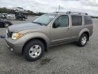 2005 Nissan Pathfinder LE