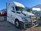 2020 Freightliner Cascadia 126