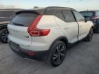 2020 Volvo XC40 T5 R-Design