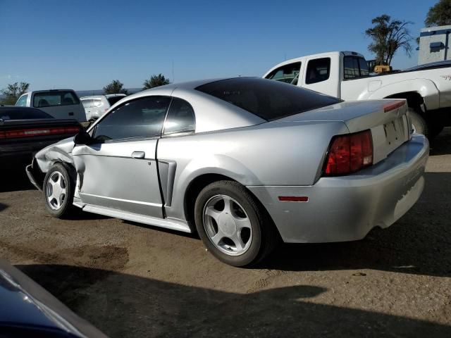 2004 Ford Mustang