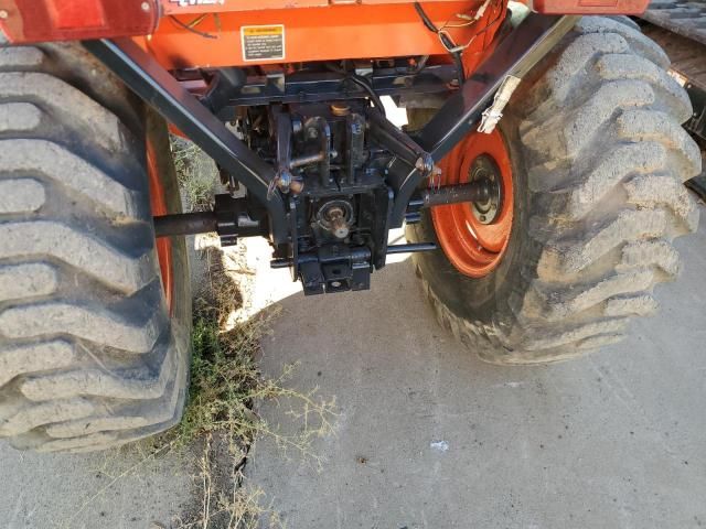 2006 Kubota Tractor