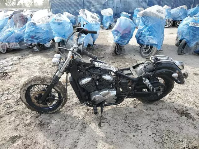 2002 Honda VT750 CDA