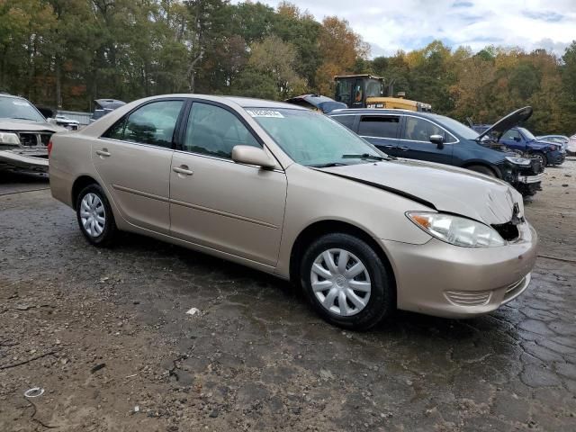 2005 Toyota Camry LE