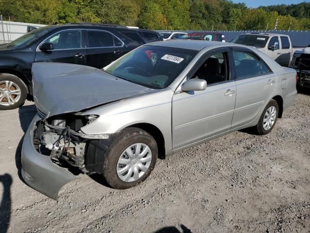 2005 Toyota Camry LE