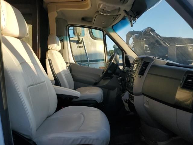 2017 Winnebago 2017 MERCEDES-BENZ Sprinter 3500