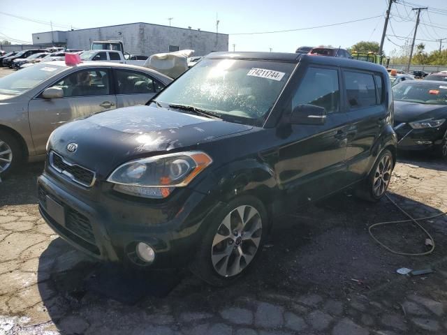 2013 KIA Soul +