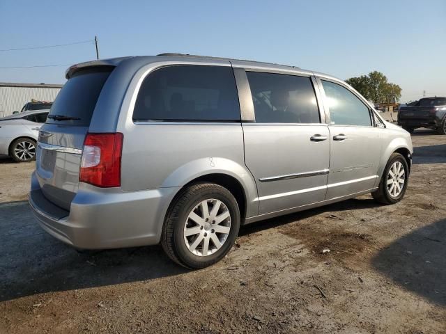 2013 Chrysler Town & Country Touring