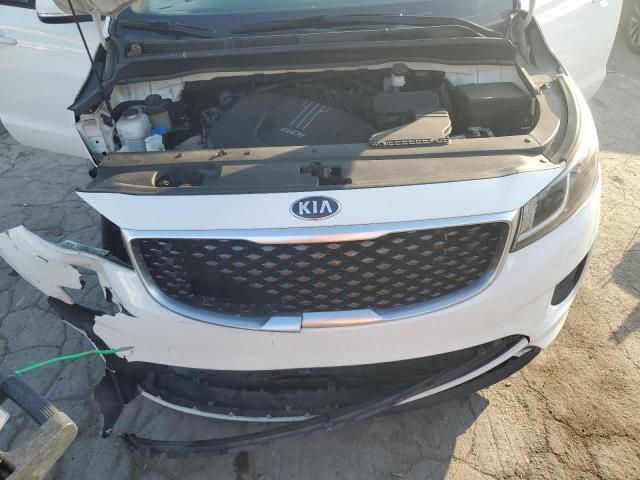 2015 KIA Sedona LX