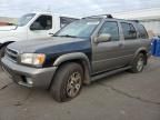 2001 Nissan Pathfinder LE