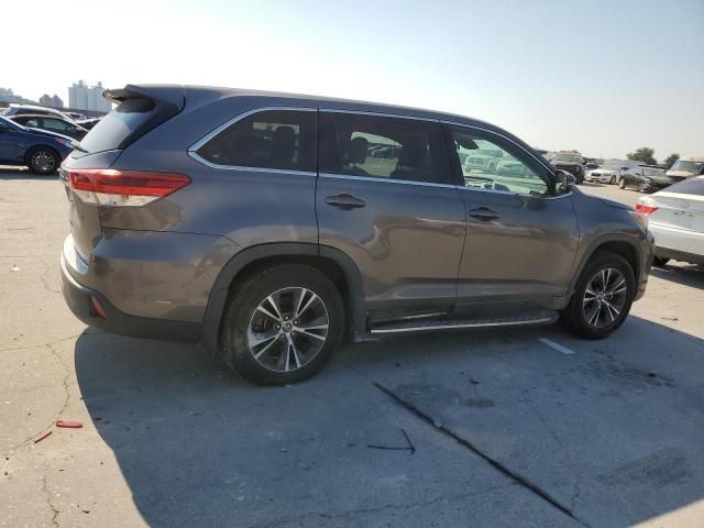 2018 Toyota Highlander LE