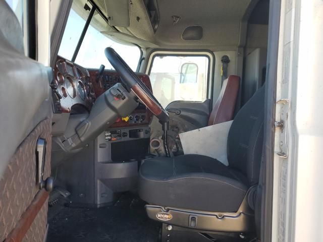 2015 Mack 600 CXU600