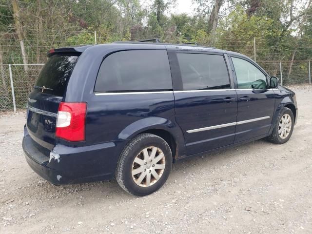 2013 Chrysler Town & Country Touring