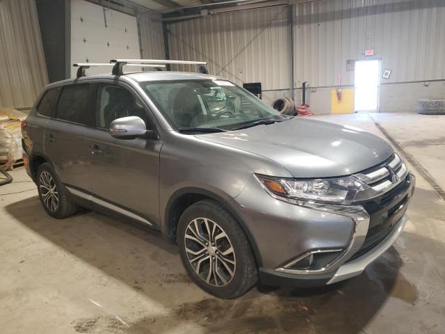 2016 Mitsubishi Outlander SE