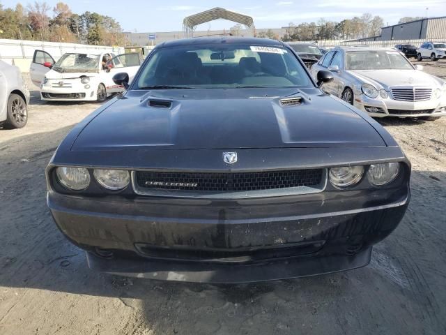 2010 Dodge Challenger SE