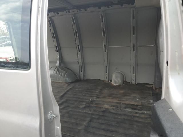 2009 Chevrolet Express G2500