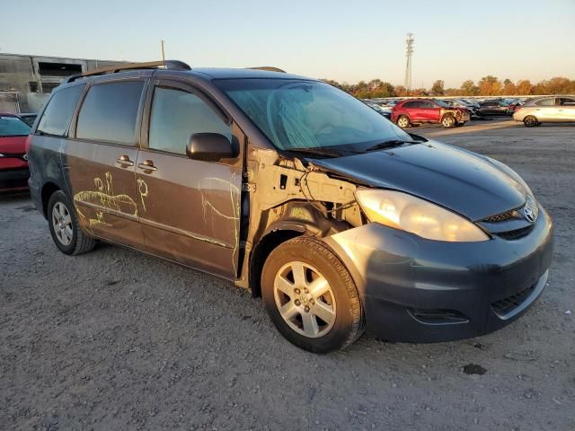 2007 Toyota Sienna CE