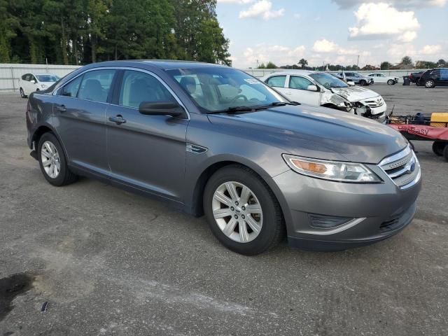 2012 Ford Taurus SE