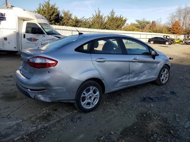 2015 Ford Fiesta SE