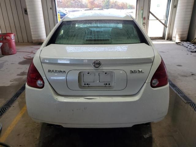 2005 Nissan Maxima SE