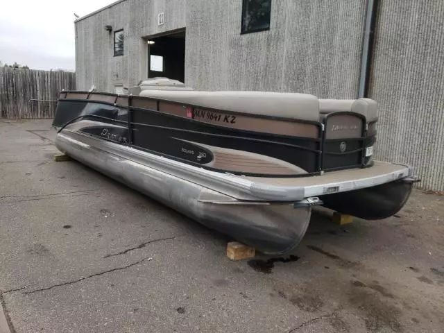 2013 Premier Pontoon