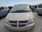 2005 Dodge Grand Caravan SE