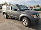 2006 Nissan Pathfinder LE