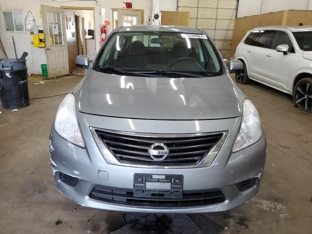 2013 Nissan Versa S