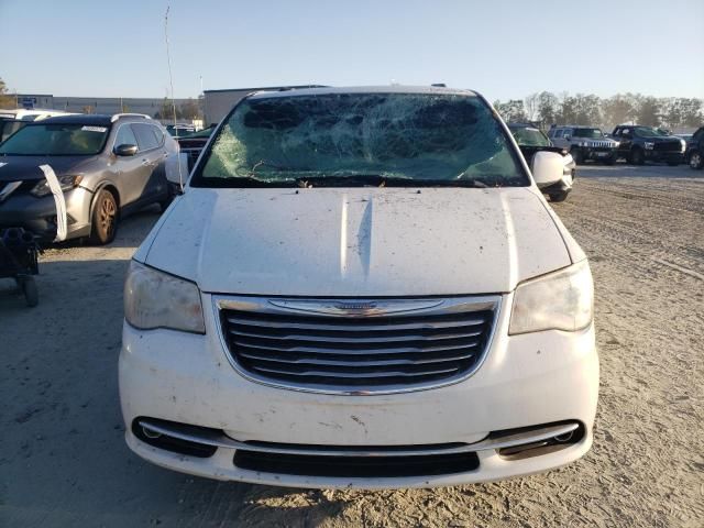 2013 Chrysler Town & Country Touring