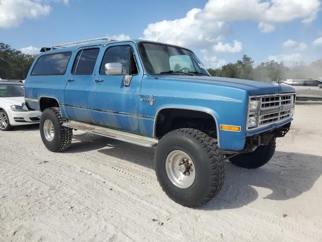 1988 Chevrolet Suburban V10