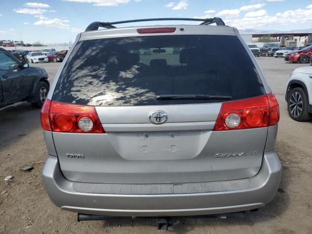 2010 Toyota Sienna CE