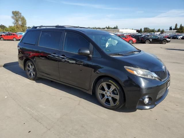 2017 Toyota Sienna SE