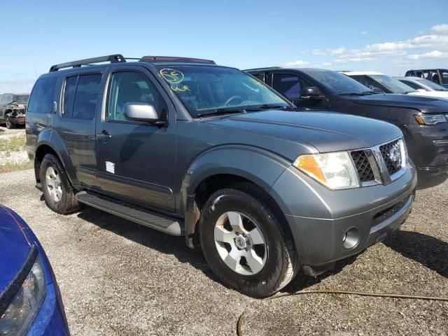 2006 Nissan Pathfinder LE