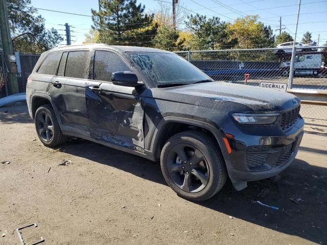 2024 Jeep Grand Cherokee Laredo