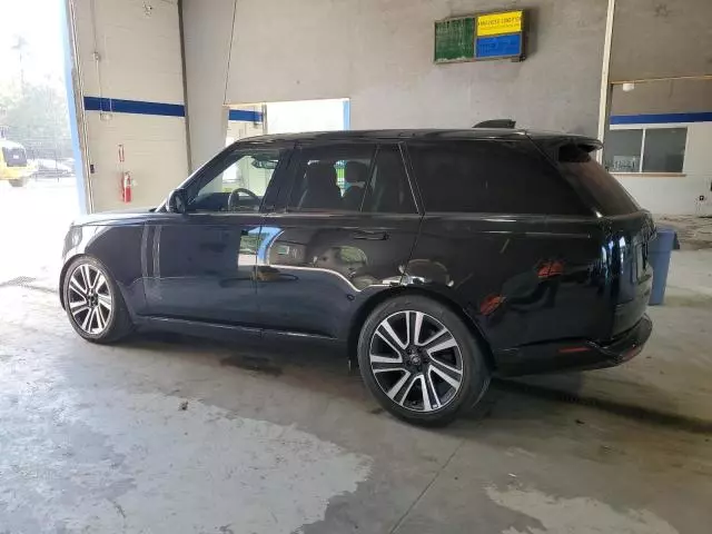 2023 Land Rover Range Rover SE