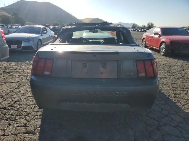 2004 Ford Mustang